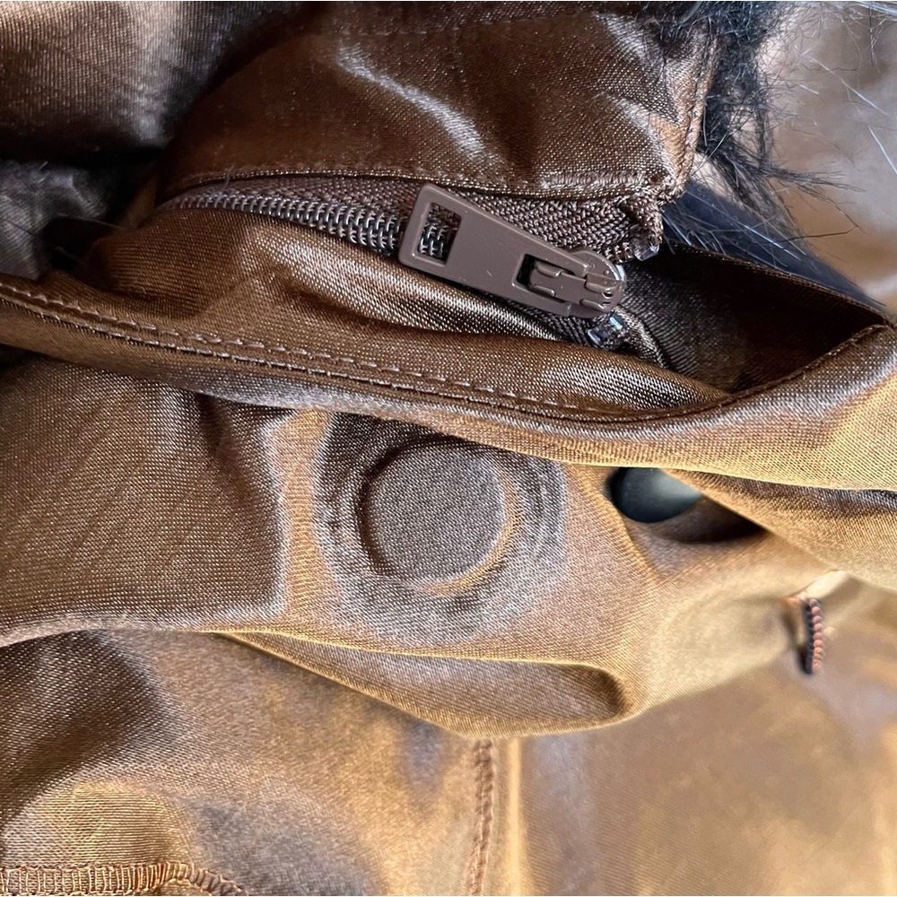 SOLD Limited Edition Under Armour/ Lindsey Vonn Bronze Maribor Down Ski Jacket - Picture 13 of 16